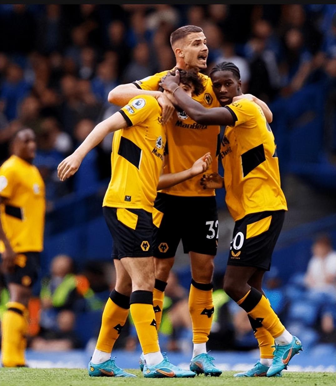 更是智慧与 更是智慧与