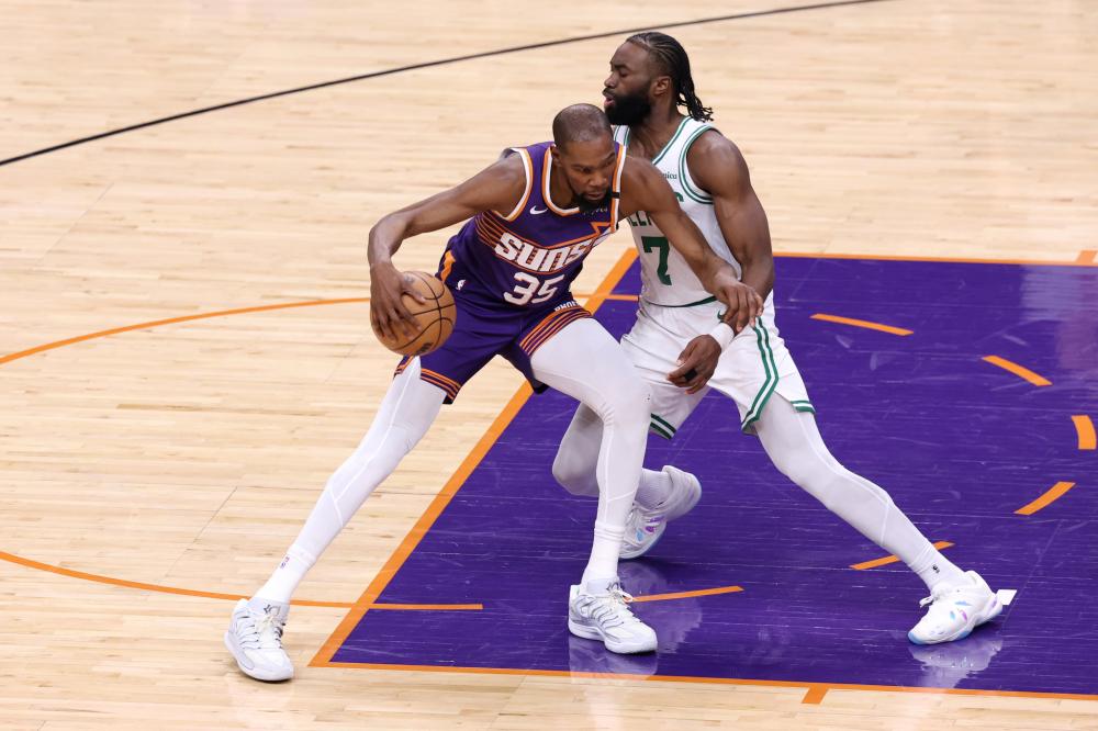 名有经验且 名有经验且