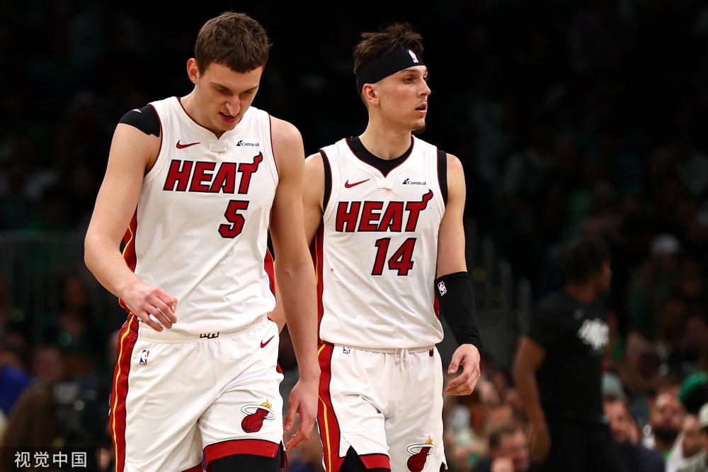 两人都有丰 两人都有丰