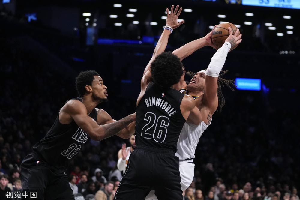 中的位置 中的位置