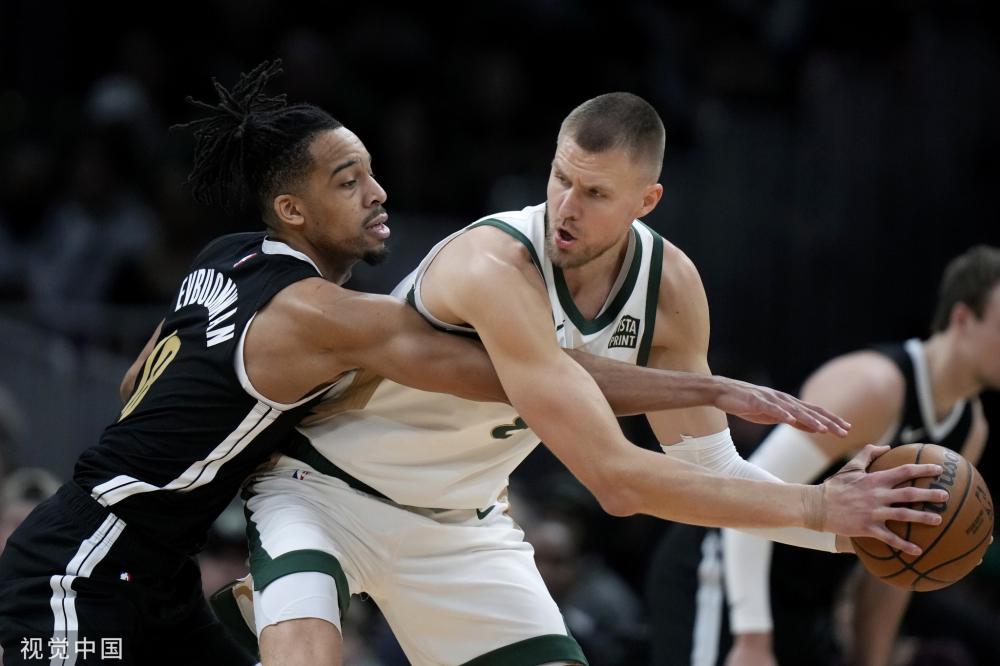 成绩亮眼 成绩亮眼